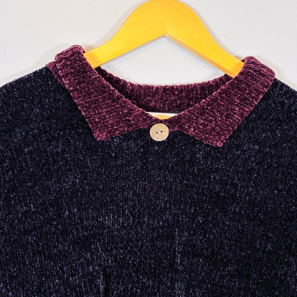 VTG Navy Chenille Sweater Burgundy Collar Witchy Cottage Cozy Knit | Dark Autumn